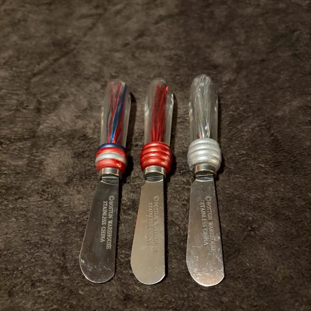 Boston Warehouse Set of 3 American Spreader Knives